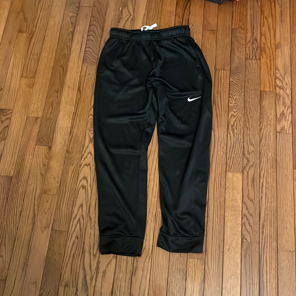 Black Nike XL sweatpants